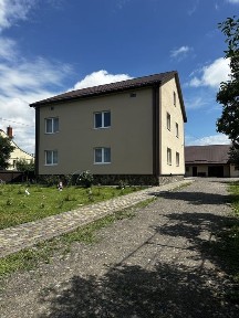 Продаж будинку з ремонтом Пустомити