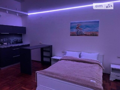 Здам подобово 1к квартиру на вул. Зимова Верхня 5 • ID 31374147