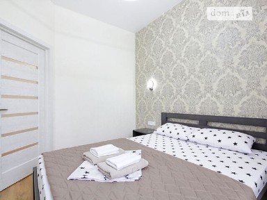 Здам подобово 2к квартиру на вул. Сонячна • ID 23390578