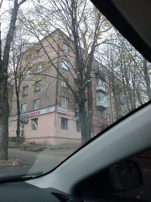 Продам квартиру в центре горда, на красной линии