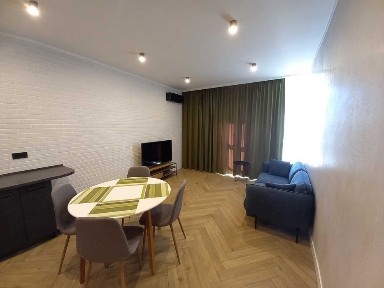 Киев, Джона Маккейна ул., 1