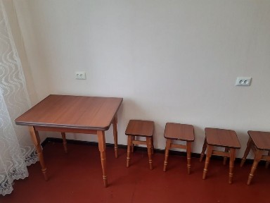 Здам 2х кімнатну в центрі.