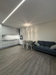 Київ, Шевченківський, Олени Теліги 25