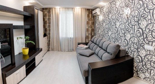 Продаж 1но кімнатної центр Небесної сотні