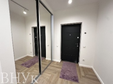 Продається квартира Центр Князя Острозького