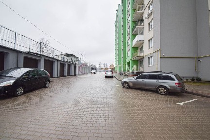 Продаж 3-ох кімнатної квартири по вул. Яреми 9, ЖК <a href='/newbuilding/8223/view/zk-ograd'>Оград</a> 