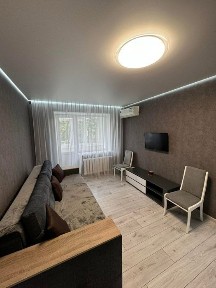 2-К Зыгина, Трц Киев