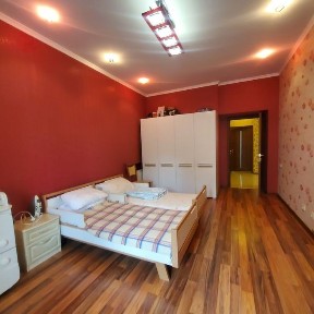 Ексклюзивна квартира Харківських Дивізій 14 з автономним опаленням