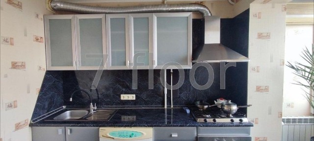 1-кімнатна квартира м. Лівобережна, вул. Ентузіастів.