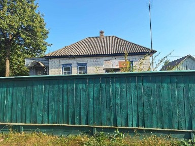 Продається хата (в якій хочеться жити) місто Ічня, Прилуцький район
