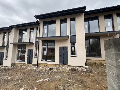 Таунхаус 101 м² у топ-локації - Срібляста