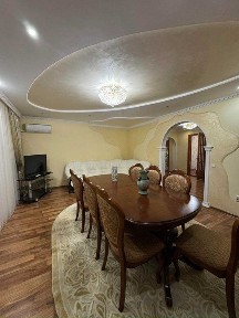 Здається 3 новобудова район ТЦ Депот