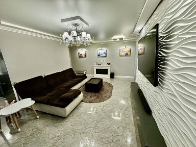 Продаж сучасної 3-кімнатної квартири з ремонтом у новобудові