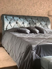 Продам дом с подвалом на Французском бульваре