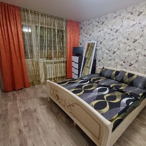 3х кімнатна квартира подобово