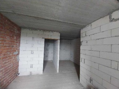 Продається 2 кімнатна квартира р -н Центр новострой