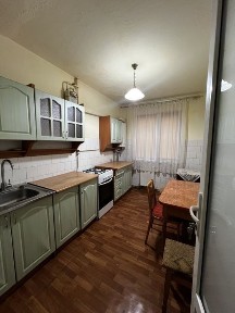 продається 3 кімнатна квартира в Росвигово