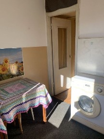 Продам 2-х кімнатну квартиру на пр. Свободи