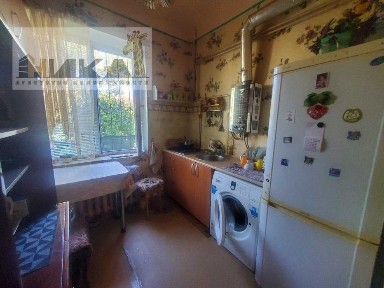 Продам 2-х кімнатну квартиру вул. Військбуд