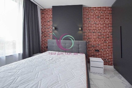 1-к. квартира з ремонтом та і/о в р-ні Дружба за провул. Цегельний