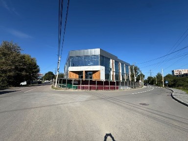 ПРОДАЖ КОМЕрціного приміщення в новому ТОРГОВОМУ центрі