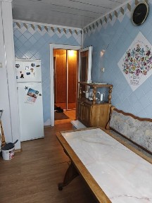 Продам 3кім-ту кВ. за вулицею Івана Авраменко 16 (кол. Корнійчука)