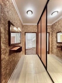 Оренда 4-х кімнатної квартири з генератором! Та автономним опаленням!