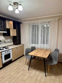 Оренда 2-х кімнатної квартири у центрі м. Ужгород