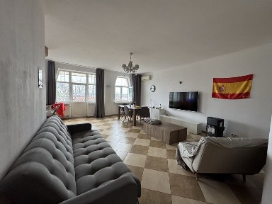 Київ, Шевченківський, вулиця Григорія Сковороди 6