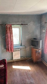 Окремий будинок зі зручностями у Вакуленцях