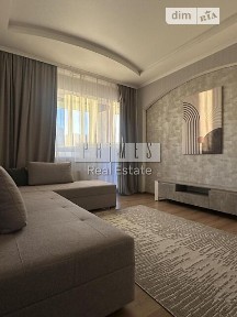 вулиця Андрія Верхогляда, мікрорайон Чорна Гора, район Печерський, Київ, метро Звіринецька (Дружби народів), вул. Андрія Верхогляда 2А • ID 33706911