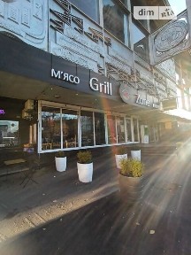 Здається комерційне приміщення на вул. Верхній Вал 16, площа 32 кв. м • ID 33679067