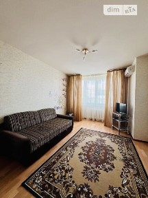 Алматинська вулиця, мікрорайон ДВРЗ, район Дніпровський, Київ, метро Чернігівська, вул. Алматинська 39З • ID 33724406