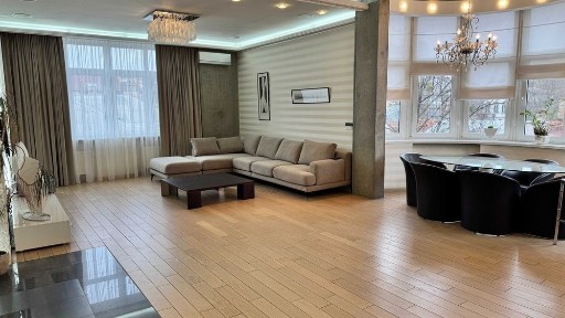 Київ, Печерський, вулиця Лютеранська 10 А