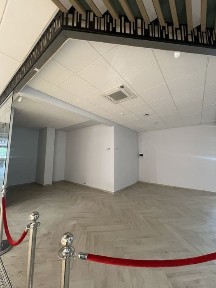 Оренда приміщення / межує з KFC