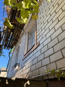 Капітальний будинок біля Одеси та Чорноморська