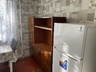 Здам 1-к біля атб та зупинки транспорта