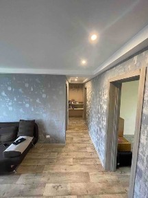 Продается 3-комнатная квартира в центре, Банковская.