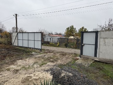 Продам жилую дачу в Песчанке