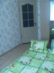 Квартира посуточно подобово Левый берег Солнечный 1 ком, 2 ком