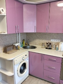 Продаю 2-х ком кв. 4/9 ул. Героев 93 бригады, ост. ШКОЛА