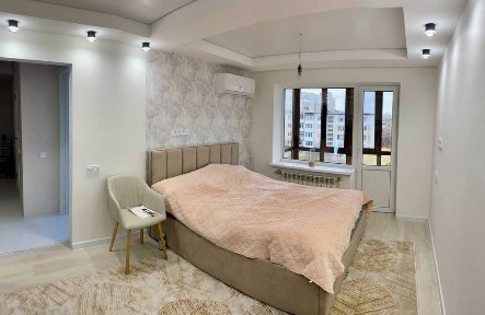 Пропоную до продажу 2-кімнатну квартиру з сучасним ремонтом в Каневi