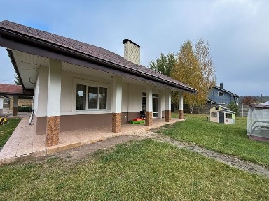 Продаж чудового будинку в передмісті Рівного!