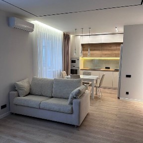 Чабани, 1к, 53м, дизайнерський ремонт. Юності 3