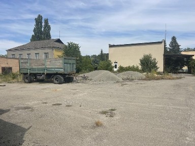 Продам приміщення вільного призначення