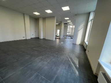 Київ, Подільський, вулиця Олександра Олеся 8