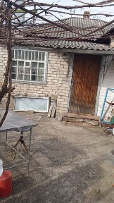 Срочно Продам дом в г Изюм рядом с ЖД рынком, хороший торг