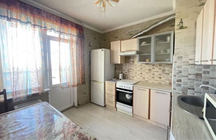 Соборності. Здається 1-кімнатна квартира