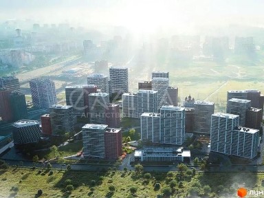 Продаж квартири / 89м2, 3-к, 9/18 / ЖК Варшавський