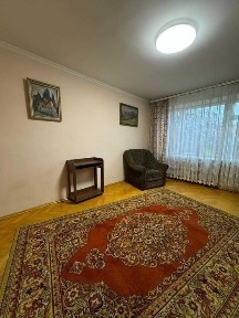 Здається 2 кімнатна квартира по вулиці Ентузіастів